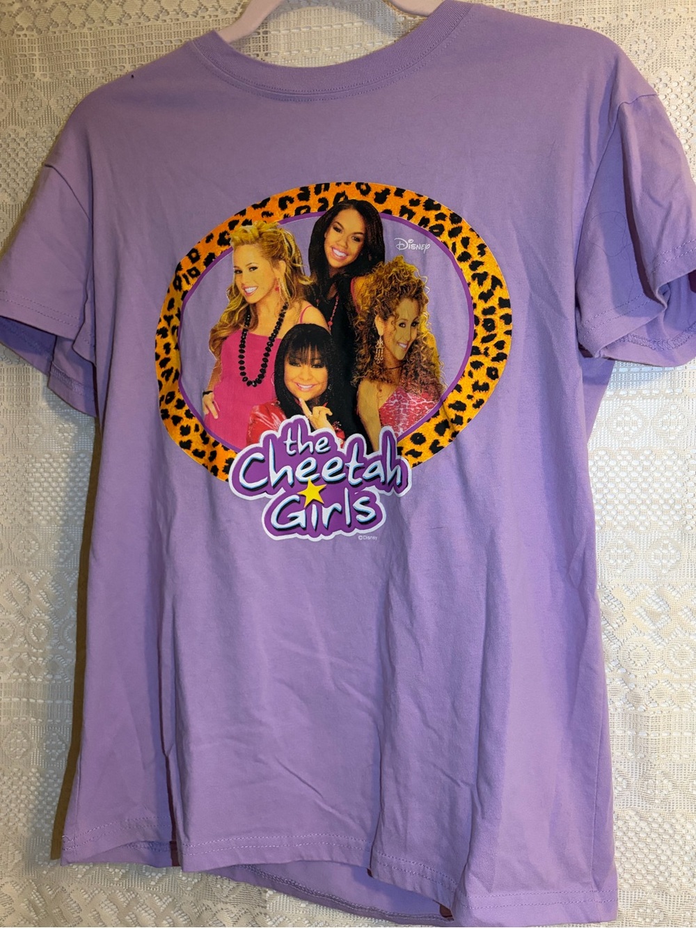 cheetah girls graphic tee 💜